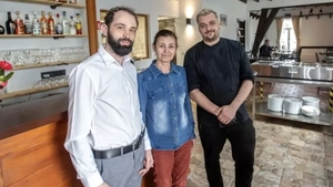 Afacerea cu care Anisia Holbura a dat lovitura în Belgia! Turiștii stau zilnic la coadă să prindă o masă liberă