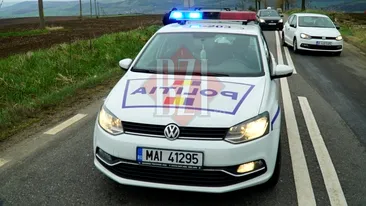 Accident deosebit de grav, în Bistrița: 5 răniți, între care un copil, după ce mașina în care erau a luat foc!