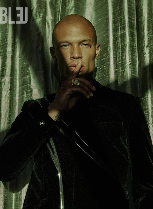 Cum arată și cu ce se ocupă acum, în 2024, cel mai sexy prizonier din lume. Jeremy Meeks are 40 de ani și 3 copii