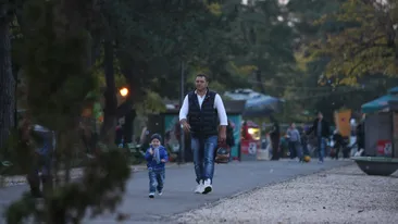 VIDEO Nu o sa-ti vina sa crezi cum arata acum un fost golgheter al Romaniei! Durduliul Sabin Ilie are suflet de copil