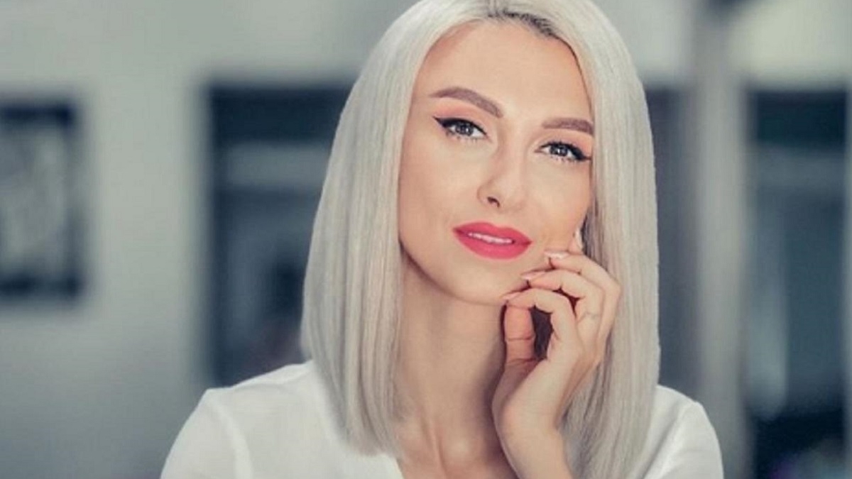 Andreea Bălan, apariție de senzație la emisiunea Te cunosc de undeva. Artista a purtat cea mai îndrăzneață rochie