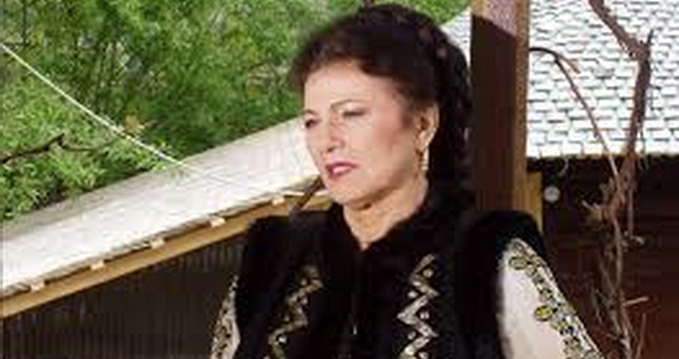 Irina Loghin îşi dă palme peste faţă în fiecare seară. Care este motivul. „Veţi avea…”