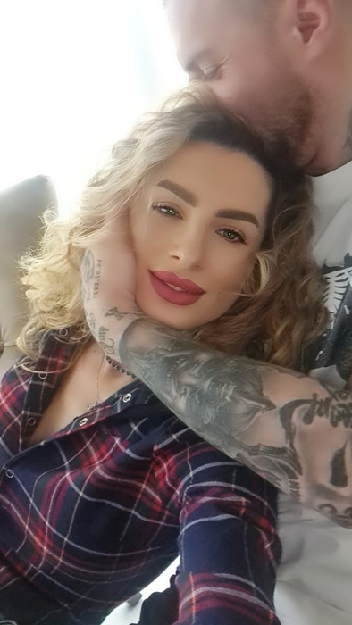 Simona s-a căsătorit cu Alex Filip în iunie (foto: facebook)