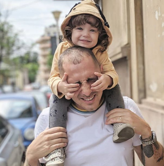 Ce mare s-a făcut fetița lui Vladimir Drăghia. Zora seamănă tot mai mult cu mămica ei