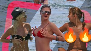 TOP 40 vedete surprinse în cele mai indecente poziţii! Antonia, Roxana Ionescu sau Delia şi-au mângâiat nurii şi... au făcut show total pe litoral!