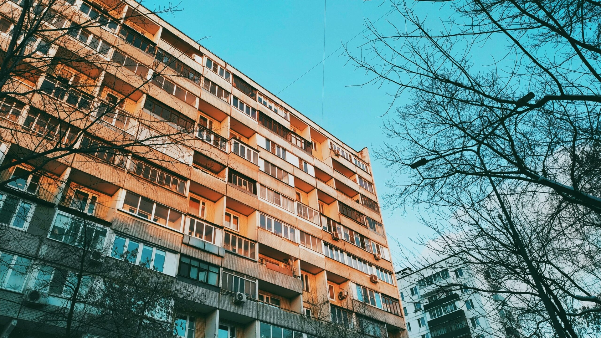 Asociațiile de proprietari schimbă regulile după noua decizie a judecătorilor. Ce trebuie să știe cei care au boxe la bloc