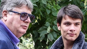 Ce bomba sexy e sotia lui Gino Iorgulescu! Presedintele LPF se mandreste cu partenera lui de viata! A dus-o in Dubai de Revelion