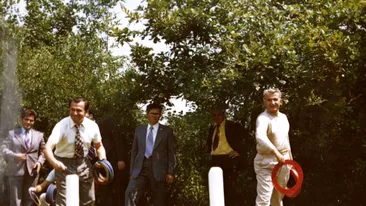 Ce relație a avut Ion Iliescu cu Elena Ceaușescu, de fapt. S-a aflat ce sacrificii a făcut soția lui Nicolae Ceaușescu pentru el