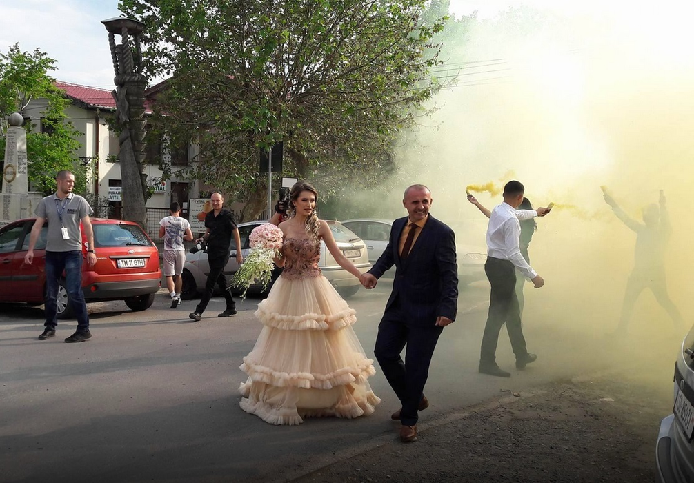 Cea mai controversată concurentă de la “Insula Iubirii”, anunţ la aproape şapte luni de la nuntă: “… divorţ!”