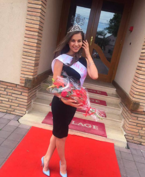 Cum arăta soția lui Flick înainte de operațiile estetice. Ce „modificări” și-a făcut Denisa