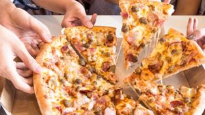 Fără pizza, gogoși și chipsuri în magazinele de lângă școli. Comercianții au de furcă dacă proiectul de lege intră în vigoare