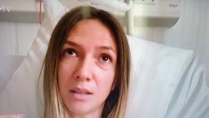 Focar de coronavirus la PRO TV? Adela Popescu s-a infectat din nou cu COVID-19: ”Nu sunt daună totală”