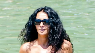 Mihaela Radulescu sau Anca Turcasiu? Vezi aici care este cea mai sexy vedeta trecuta de 40 de ani