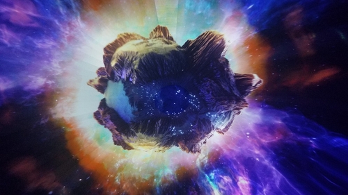 O navă NASA se pregătește de atac. Este programată să lovească un asteroid de mărimea unui stadion de fotbal