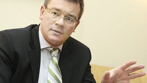 Premierul Mihai Razvan Ungureanu a sesizat Parchetul pentru neregulile in dosarele de restituire de la ANRP
