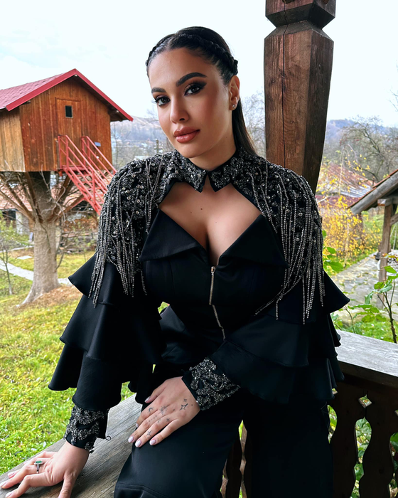 Betty Salam are trăsături foarte frumoase/ Sursa foto: Facebook
