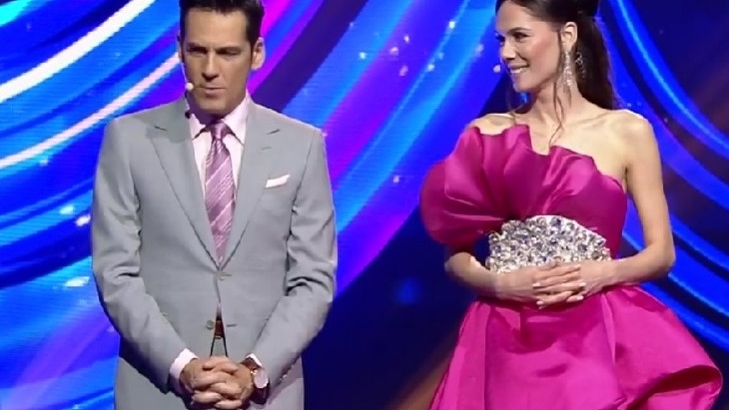 Irina Fodor, out de la emisiunea Antena 1! Se filmează deja cu altă prezentatoare. S-a aflat după scandalul cu Ştefan Bănică Jr
