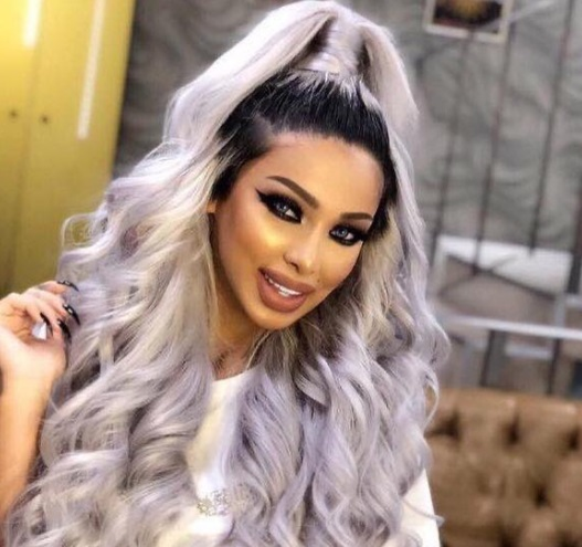 Cristina Pucean, dansatoarea sexy a maneliștilor