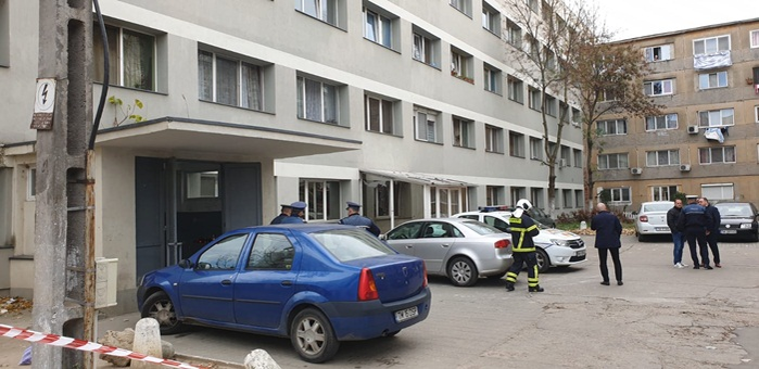 2 copii și o femeie au murit într-un bloc din Timișoara după o dezinsecție. Locatarii au fost evacuați de urgență © opiniatimisoarei.ro