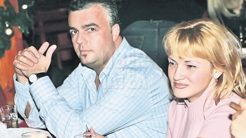 Corina Enache s-a transformat după divorţul de Adrian Enache! Cum arată acum fosta soţie a artistului