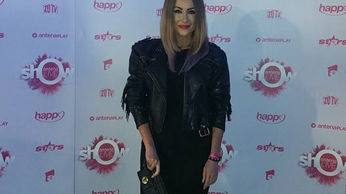 RALUCA de la BAMBI şi-a schimbat look-ul! Vedeta a avut curajul să...:,,Schimbaree!‘’ 
