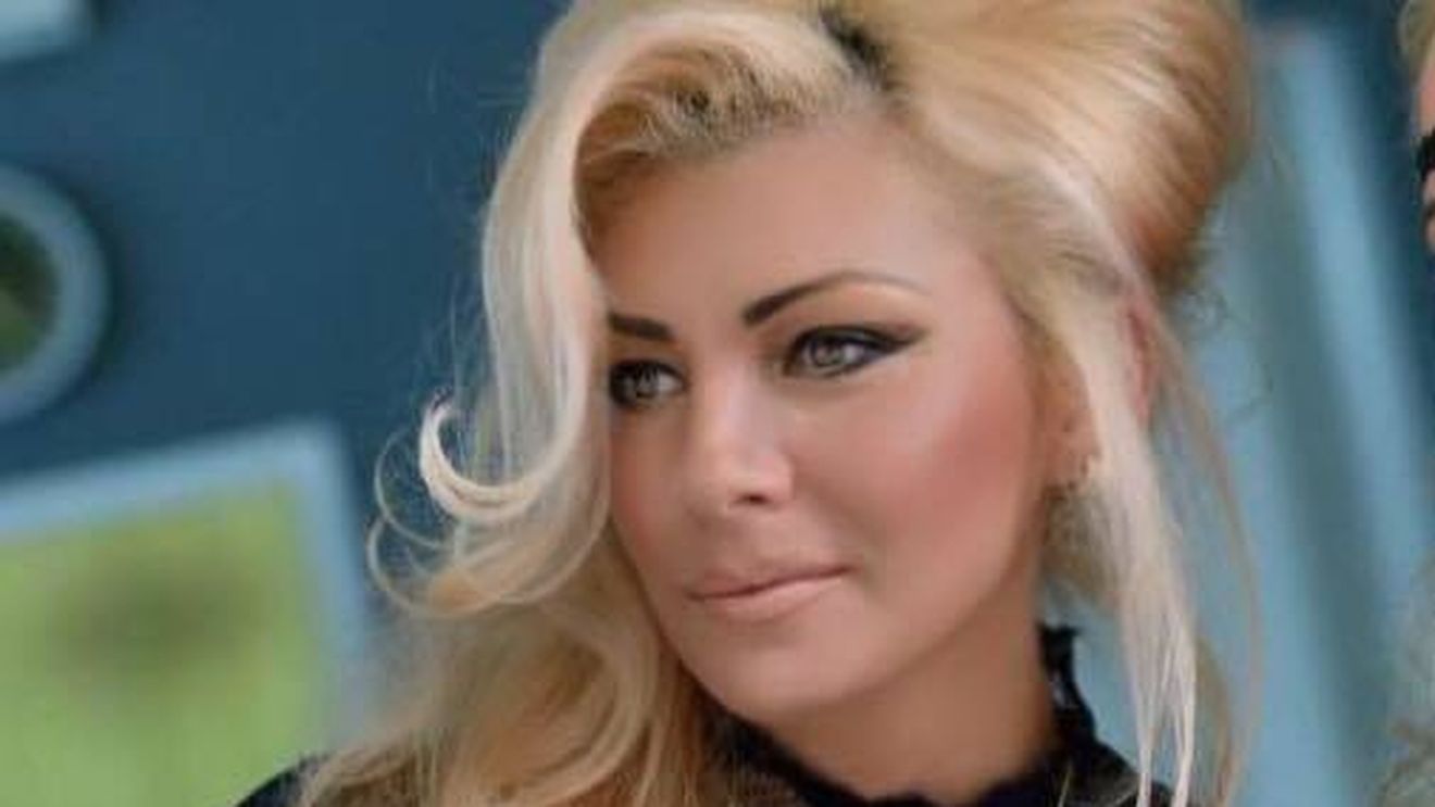 Carmen, condusă pe ultimul drum! Gestul emoţionant făcut de toţi cei care au cunoscut-o