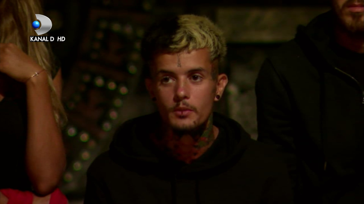 Zanni, comportament de cartier la Survivor România: “Ești o cotoroanță! Lacrimi programate”. Cătălin Moroșanu l-a taxat: “Dacă nu te lua Alex Velea, erai no name”