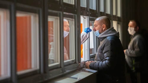 Coronavirus România, 13 decembrie. 4.435 de oameni au fost depistați pozitiv, în ultimele 24 de ore