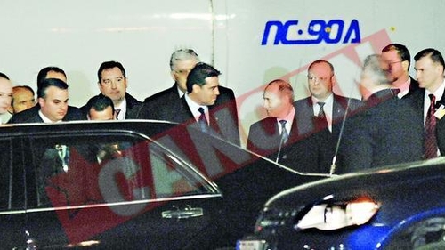 A aterizat Putin