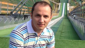 Mihai Traistariu este mandru de noul sau par si a postat o fotografie inedita pe internet: "O sa radeti de mine"