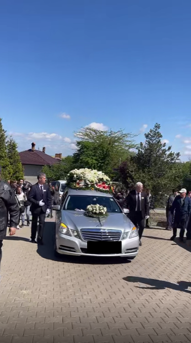Costel Corduneanu, condus pe ultimul drum!/ Sursa foto: Captură TikTok