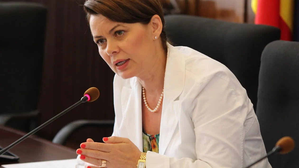 Deputata care a interzis fumatul vine cu o nouă propunere: 200 de euro pentru…