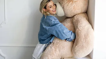 ALINA EREMIA va deveni mămică? Fanii şi-au pus semne de întrebare când au văzut fotografia:,,Visam să…‘’