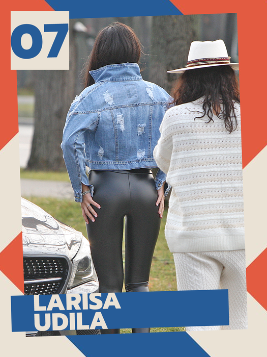 TOP 40 sexy-vedete cu pantalonii care le pocnesc pe posterior! Asta da bătălie pentru podium!
