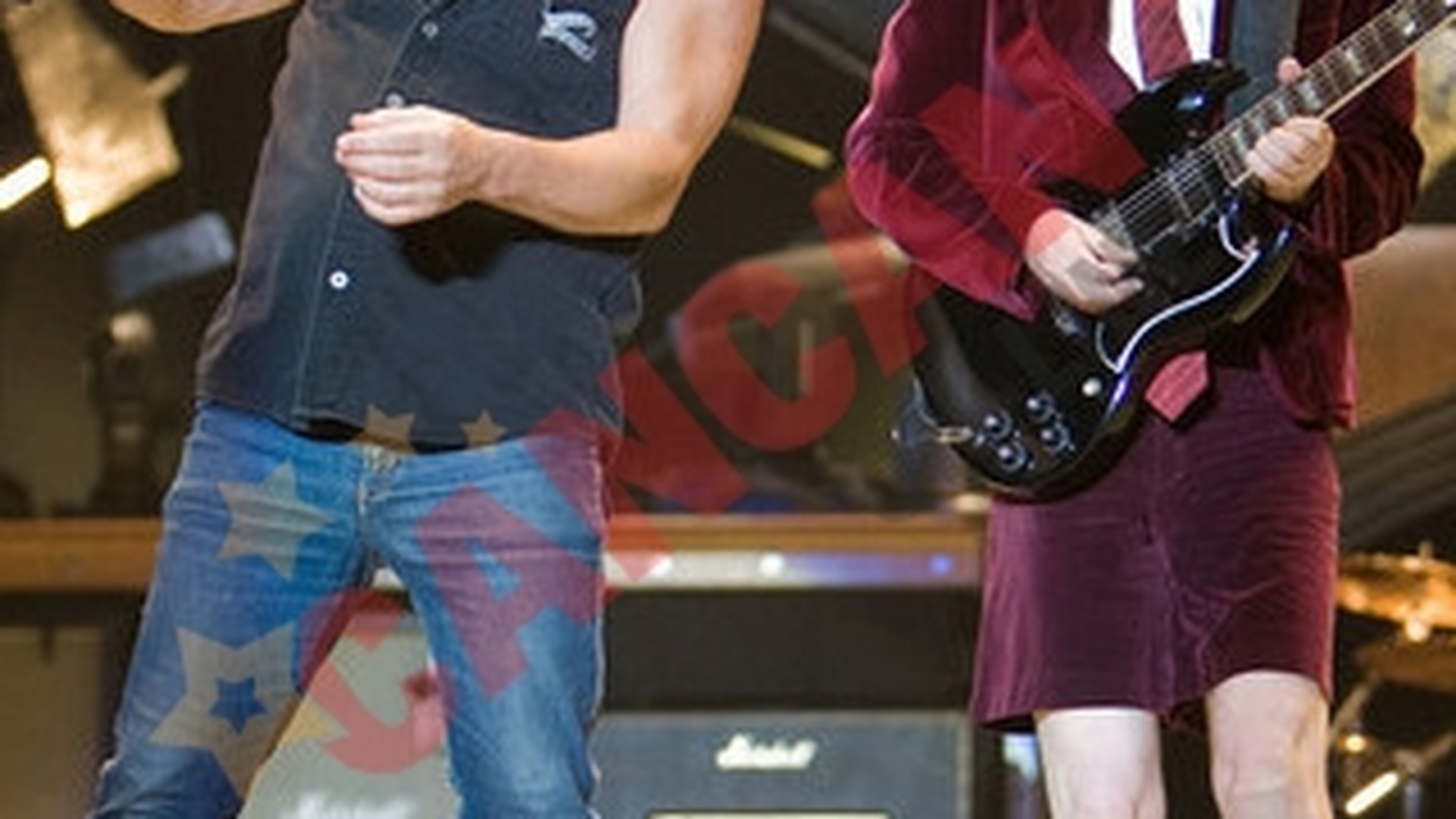 Berceanu ii demite pe cei care au cerut spaga de la AC/DC