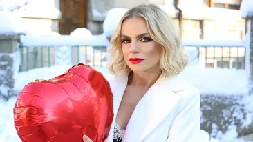 Aşa o vede doar PAUL IPATE în dormitor! Iată cum a ieşit JOJO pe stradă, în plin ger