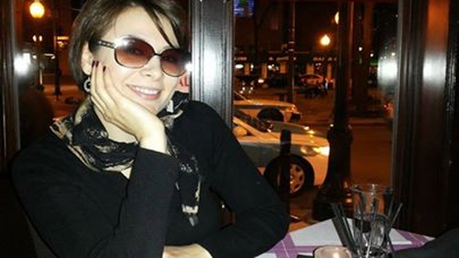 Cosmarul cantaretilor a lovit-o si pe Adriana Antoni! Ce-a putut sa pateasca artista, in timp ce era in vacanta in America!