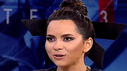 Inna, facuta praf de Mircea Badea! I-a dat decisiva! Artista se lauda ca are carte, insa nu stie cine e presedintele Romaniei