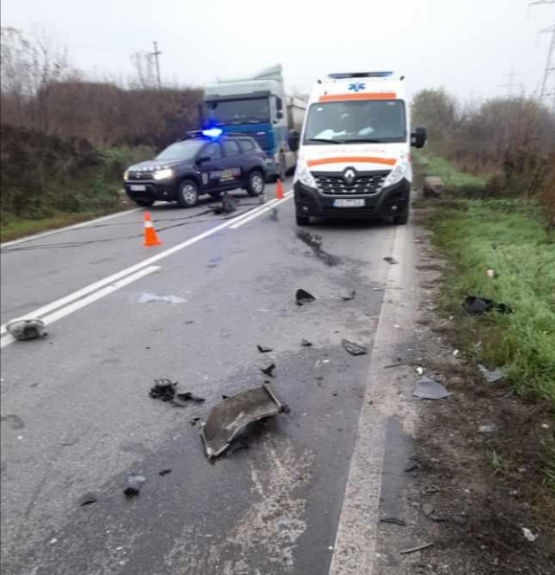 Soțul unei asistente de la Ambulanța Vaslui, mort într-un accident. Colegii femeii l-au găsit pe bărbat: ”Suntem alături de ea în aceste momente cumplite”