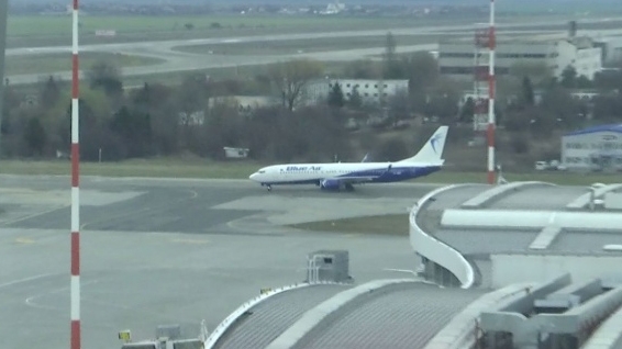 Incidente aviatice în lanţ, pe aeroportul din Bacău, în această dimineaţă!