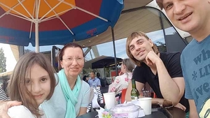 Fetiţa de zece ani a lui MIHAI ONILĂ a murit! Fratele artistului a dezvăluit adevărata cauză a decesului