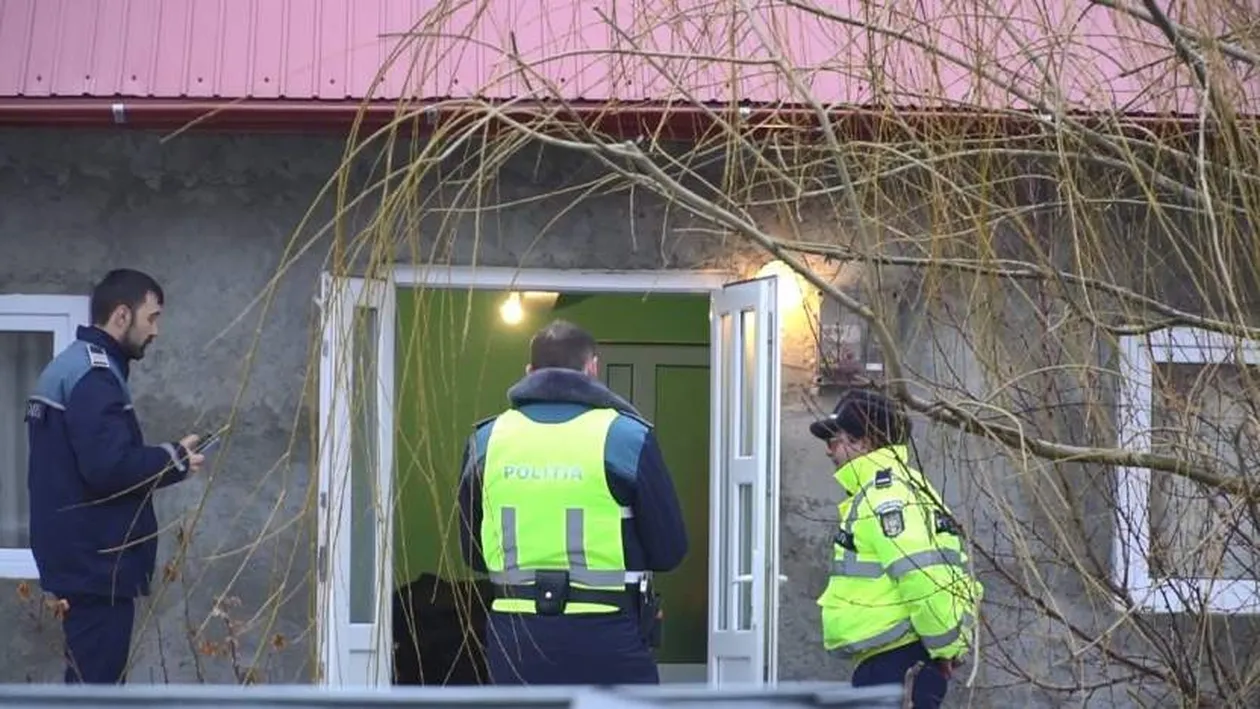 Detalii incredibile apar în cazul oribilei crime de la Răcăciuni. Motivul pentru care băiatul în vârstă de 16 ani și-a ucis tatăl