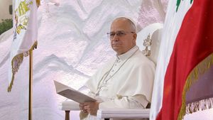 Papa Leon trage un semnal de alarmă! Chatboții AI „prea afectuoși” pot manipula emoțiile și relațiile umane