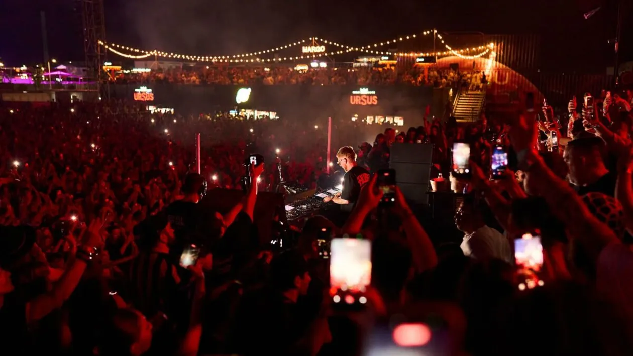 O nouă zi sold out la NIBIRU, 82.000 de vizitatori în stațiunea de pe litoral și un show de neuitat a lui HUGEL în a doua zi a festivalului Galaxia