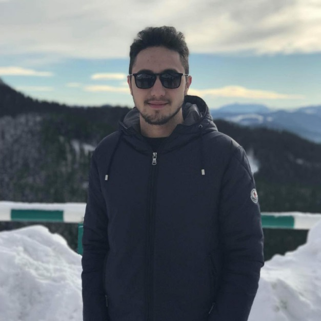 Blestem sau coincidență înfiorătoare?! Ce a făcut Andrei Holban înainte să se izbească de un copac cu BMW-ul. Circula cu peste 120 km/h