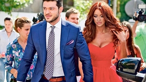 Degeaba ii cere divotul ca Victor Slav este tot cu gandul la Bianca! Ce mesaj i-a transmis astazi