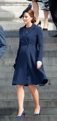Kate Middleton va deveni mămică pentru a treia oară