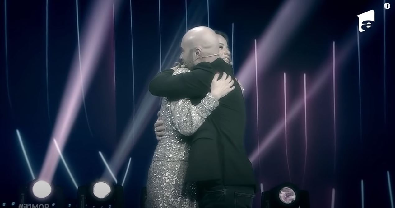 Mihai Bendeac a recunoscut la TV că își dorește o partidă de amor cu Andreea Raicu: “Un schimb energetic extraodinar”. Reacția vedetei la mărturisirea-bombă a actorului