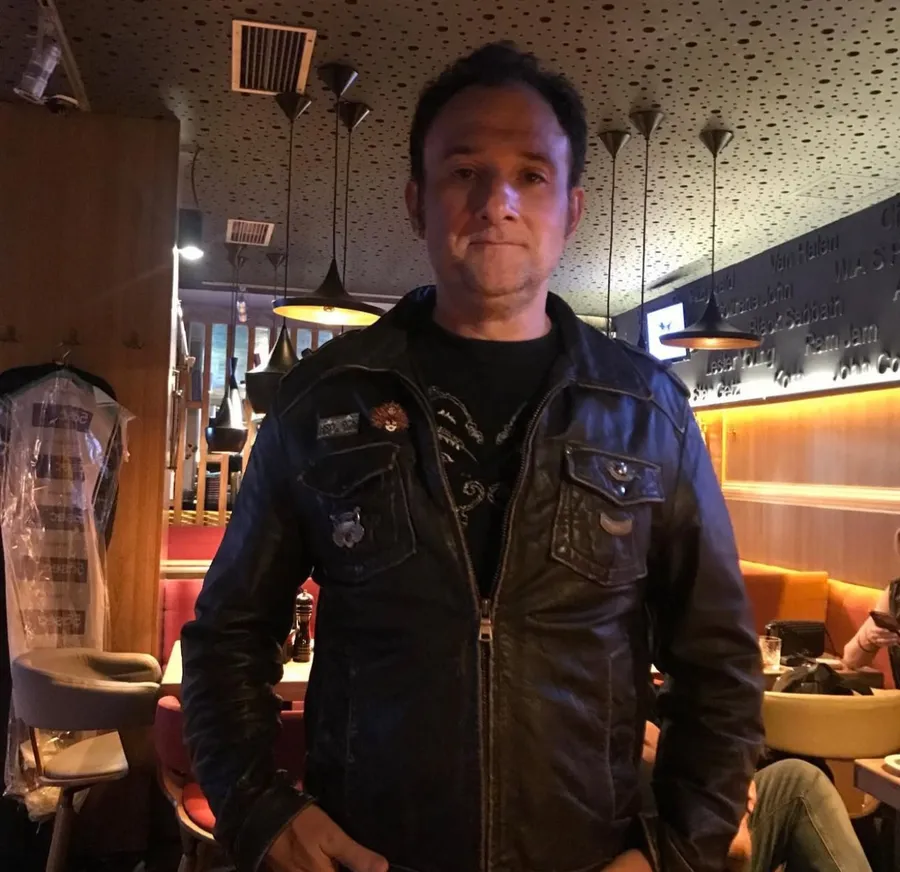 Marius Keseri, toboșarul trupei Direcția 5, a murit la 60 de ani. sursă - social media