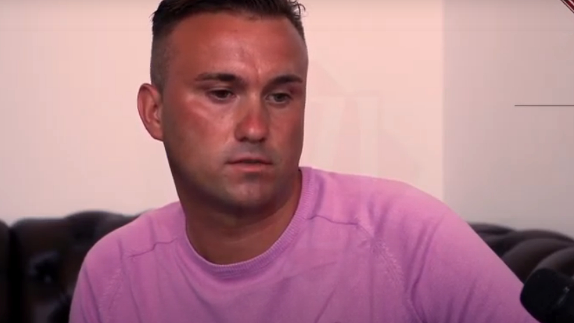 Făcea 700 de lei pe oră din videochat, dar vrea mai mult! Ținta: actor de filme pentru adulți! Cine este tânărul din Bacău